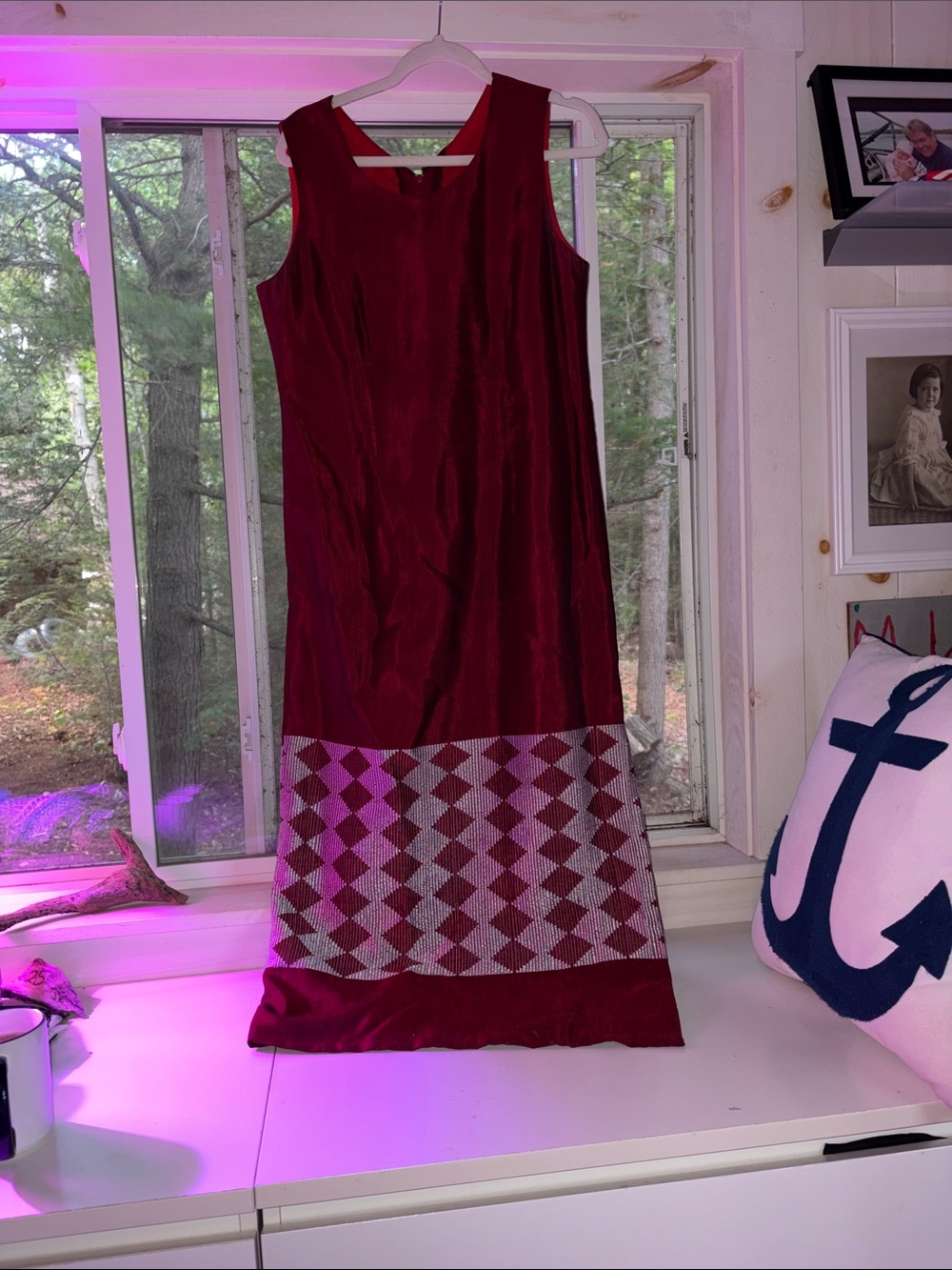 Sleeveless Wine Maxi Dress with Geometric Hem